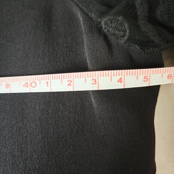 Elie Tahari Black 100% Silk Blouse with Sheer Floral Lace Sleeves Size XS - Picture 8 of 12